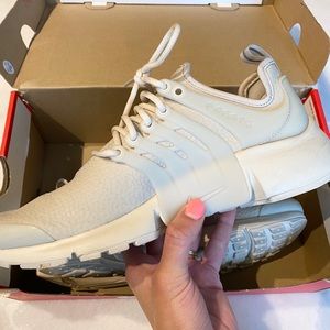 Women’s Nike Air Presto PRM